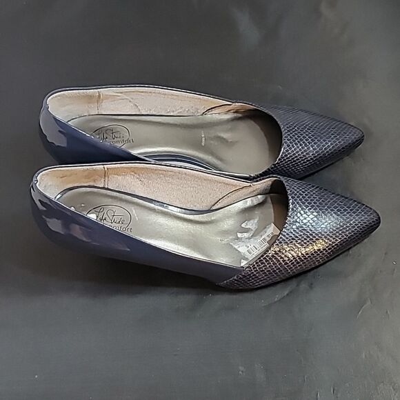 BRAND NEW LIFETRIDE WOMEN"S MARCY LOW HEEL SHOE - Picture 4 of 11